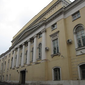 ����� �������� ����