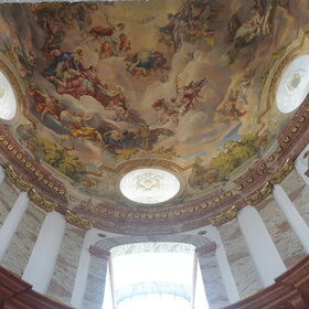 ��.�����